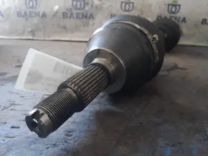 Foto de TRANSMISION DELANTERA IZQUIERDA SIN MARCA SIN MODELO foto 3