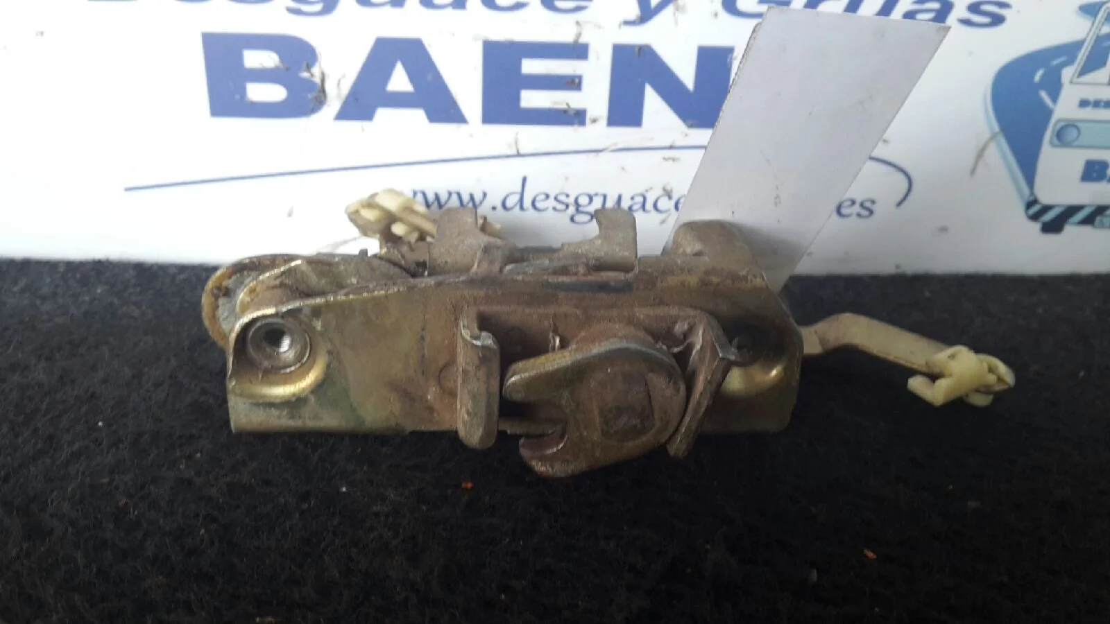 Foto de CERRADURA PUERTA TRASERA IZQUIERDA NISSAN SIN MODELO
