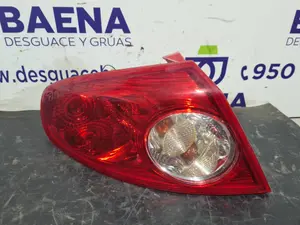 Foto de PILOTO TRASERO IZQUIERDO CHEVROLET LACETTI referencia 4C20C