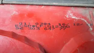 Foto de PILOTO TRASERO DERECHO SIN MARCA SIN MODELO referencia 9630364777 foto 3