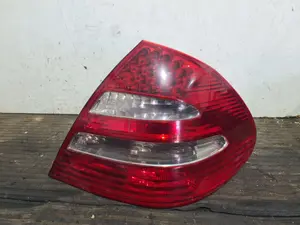 Foto de PILOTO TRASERO DERECHO MERCEDES-BENZ CLASE E (BM 211) BERLINA referencia A2118200664