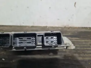 Foto de CENTRALITA MOTOR UCE CITROEN C3 referencia 9648624280 foto 4
