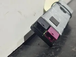 Foto de AMPLIFICADOR DE ANTENA SIN MARCA SIN MODELO referencia A2048200189 foto 2