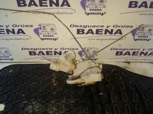 Foto de CERRADURA PUERTA DELANTERA IZQUIERDA SIN MARCA SIN MODELO referencia 80553AA210