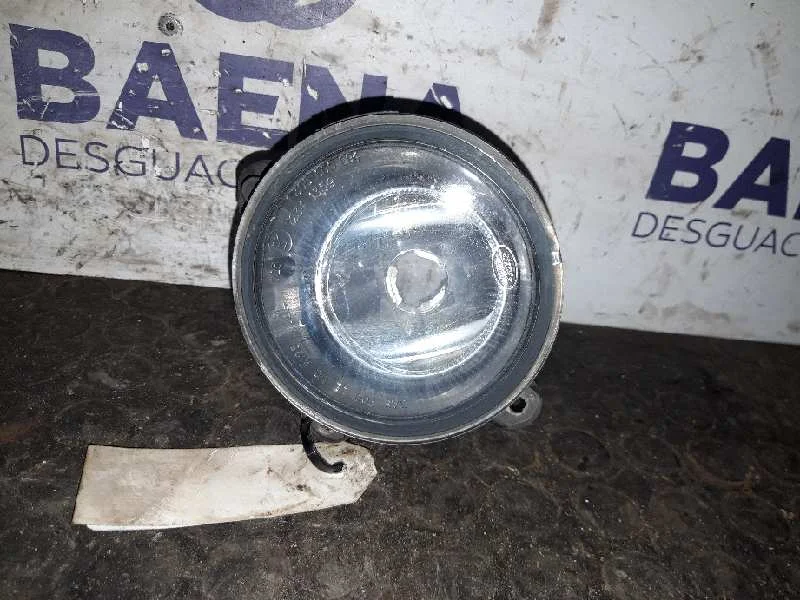 Foto de FARO ANTINIEBLA DERECHO SIN MARCA SIN MODELO referencia 0305061012