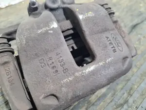 Foto de PINZA DE FRENO DELANTERA DERECHA FORD TOURNEO COURIER (C4A) referencia ATETB foto 4
