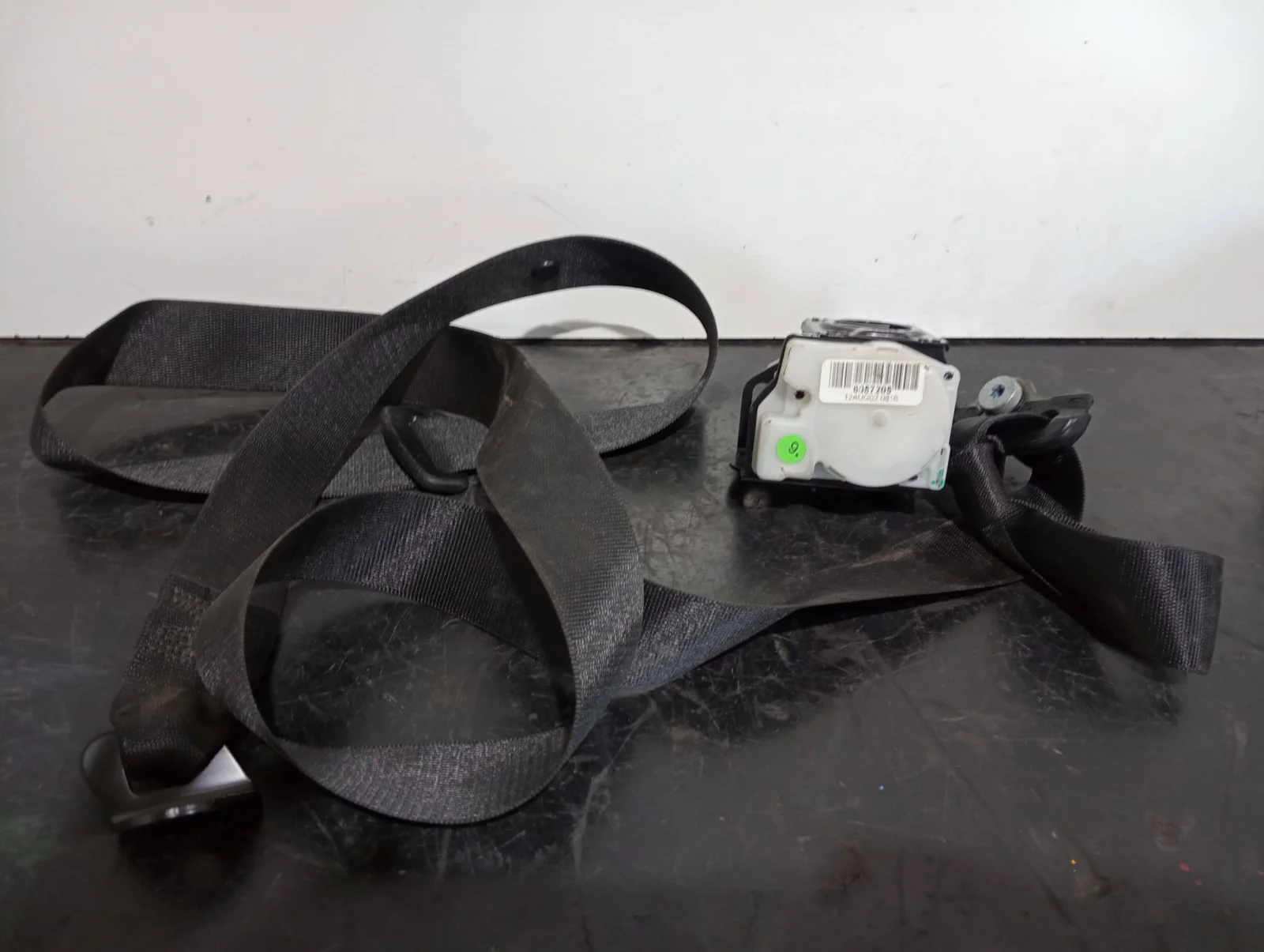 Foto de CINTURON SEGURIDAD TRASERO IZQUIERDO SIN MARCA SIN MODELO referencia 6057205