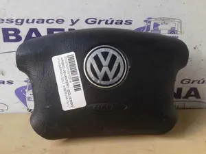 Foto de AIRBAG DELANTERO IZQUIERDO VOLKSWAGEN GOLF IV BERLINA (1J1)(10.1997)