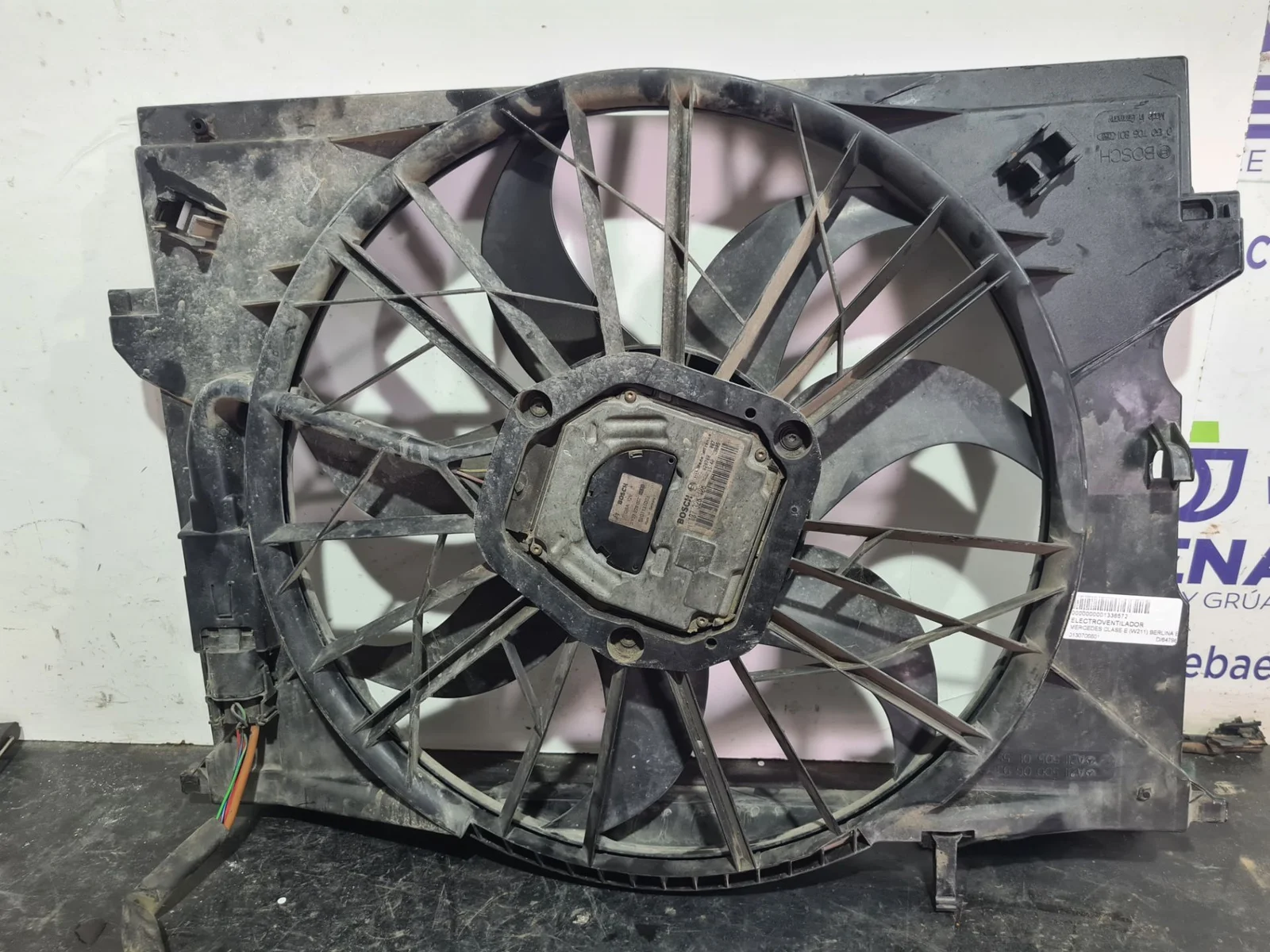 Foto de ELECTROVENTILADOR MERCEDES-BENZ CLASE E (BM 211) BERLINA referencia 0130706801