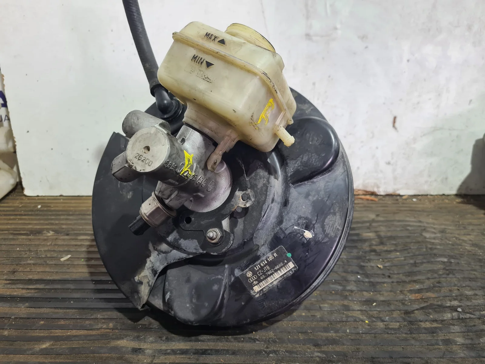 Foto de SERVOFRENO VOLKSWAGEN NEW BEETLE BERLINA (9C1/1C1) referencia 1J1614105R