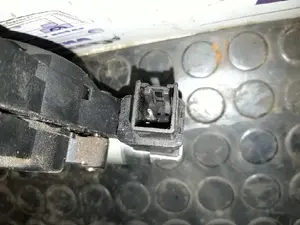 Foto de ELEVALUNAS TRASERO IZQUIERDO SIN MARCA SIN MODELO referencia GJ6A5858X foto 3