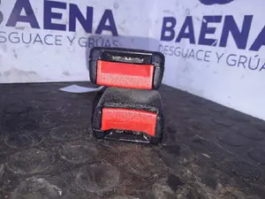 Foto de CINTURON SEGURIDAD TRASERO DERECHO SIN MARCA SIN MODELO referencia 86785773 foto 2