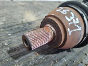 Foto de TRANSMISION DELANTERA IZQUIERDA FORD FOCUS BERLINA (CAP) referencia 3M513B437DAE