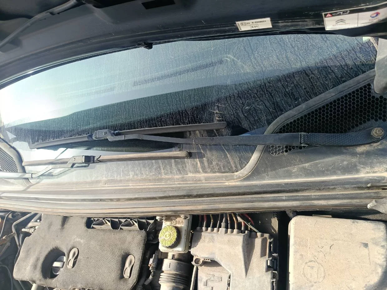 Foto de BRAZO LIMPIA DELANTERO DERECHO CITROEN C4 BERLINA