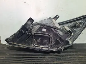 Foto de FARO DERECHO FORD FOCUS BERLINA (CAP) referencia 8M5113W029CE foto 4