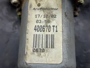 Foto de ELEVALUNAS TRASERO DERECHO SIN MARCA SIN MODELO referencia 400670T1 foto 3