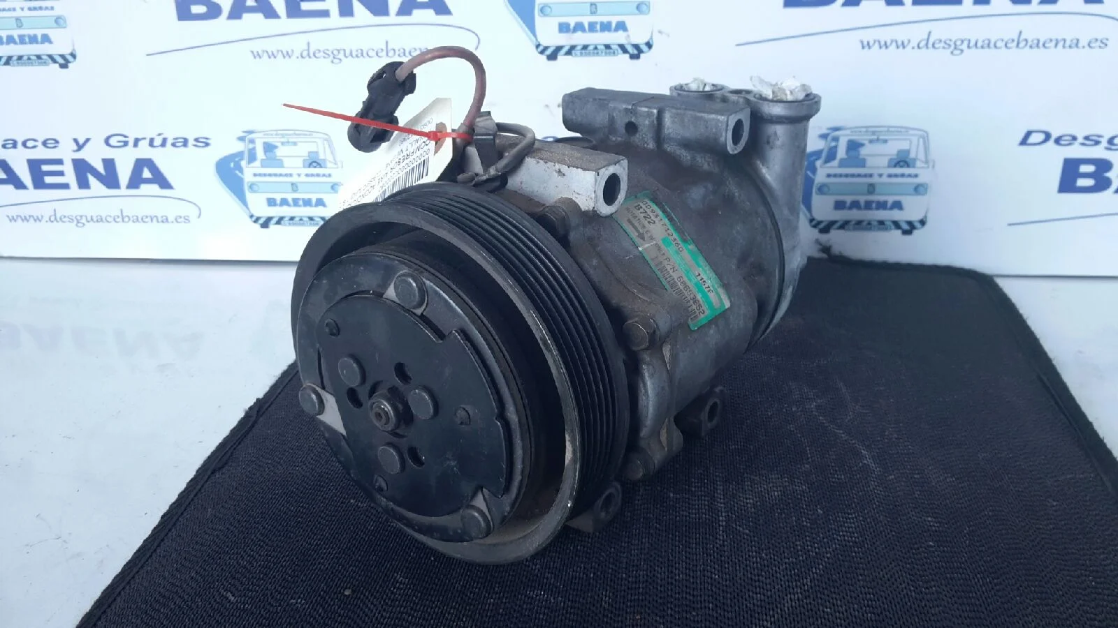 Foto de COMPRESOR AIRE ACONDICIONADO RENAULT MEGANE I CLASSIC (LA0) referencia 00931712360