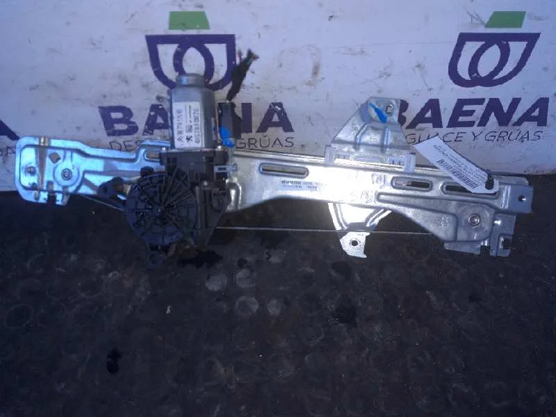 Foto de ELEVALUNAS TRASERO IZQUIERDO CITROEN C-ELYSÉE referencia 9677417580