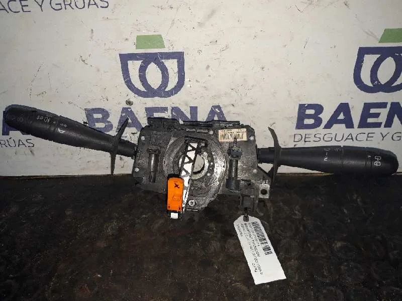 Foto de MANDO MULTIFUNCION RENAULT CLIO II FASE I (B/CB0) referencia 54034978A