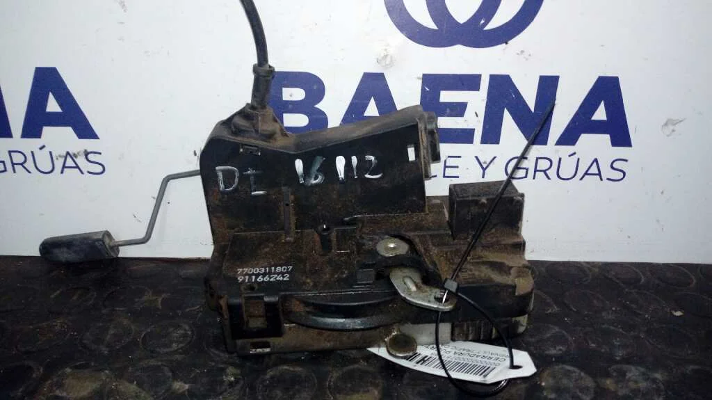 Foto de CERRADURA PUERTA DELANTERA IZQUIERDA RENAULT TRAFIC II FURGÓN