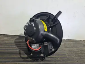Foto de MOTOR CALEFACCION AUDI A3 (8P1) referencia 1K1820015F foto 6