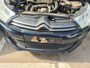 Foto de PARAGOLPES DELANTERO CITROEN C4 BERLINA