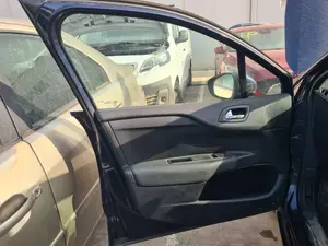 Foto de PUERTA DELANTERA IZQUIERDA CITROEN C4 BERLINA foto 2