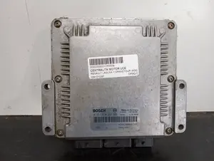 Foto de CENTRALITA MOTOR UCE RENAULT LAGUNA II GRANDTOUR (KG0) referencia 0281010297