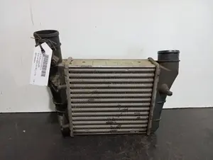 Foto de INTERCOOLER AUDI A4 BERLINA (8E) referencia 8E0145805AA