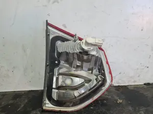 Foto de PILOTO TRASERO DERECHO INTERIOR CITROEN C4 PICASSO referencia 9653547677 foto 3