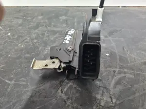 Foto de CERRADURA PUERTA DELANTERA DERECHA FORD MONDEO BERLINA (CA2) referencia 6M2AR218 foto 3