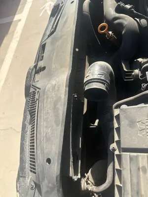 Foto de CONDENSADOR / RADIADOR  AIRE ACONDICIONADO VOLKSWAGEN GOLF V (1K1)(10.2003)