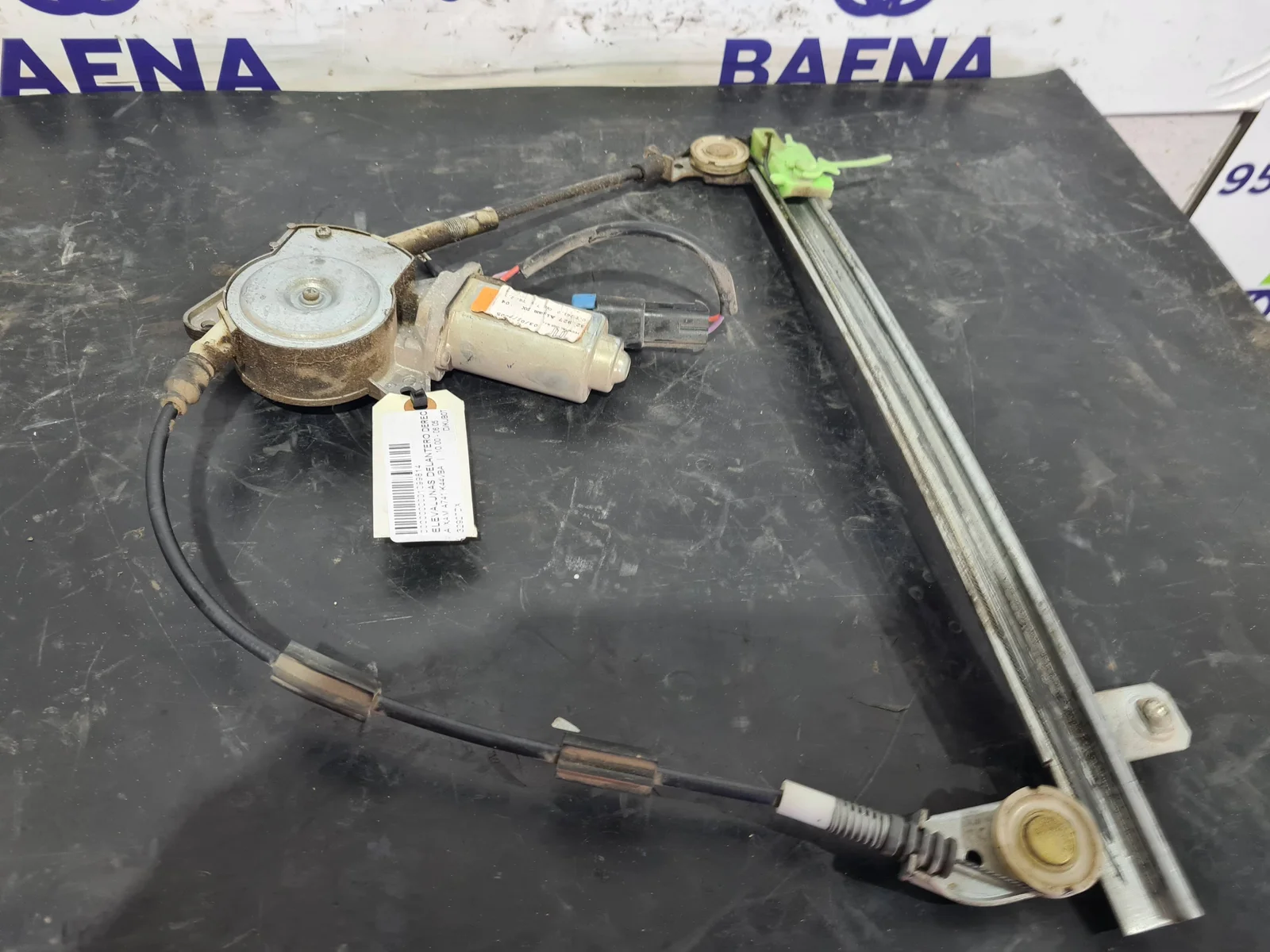 Foto de ELEVALUNAS DELANTERO DERECHO SIN MARCA SIN MODELO referencia 32927DX