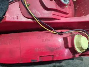 Foto de PILOTO TRASERO IZQUIERDO AUDI Q7 (4L) referencia 4L0945093 foto 3