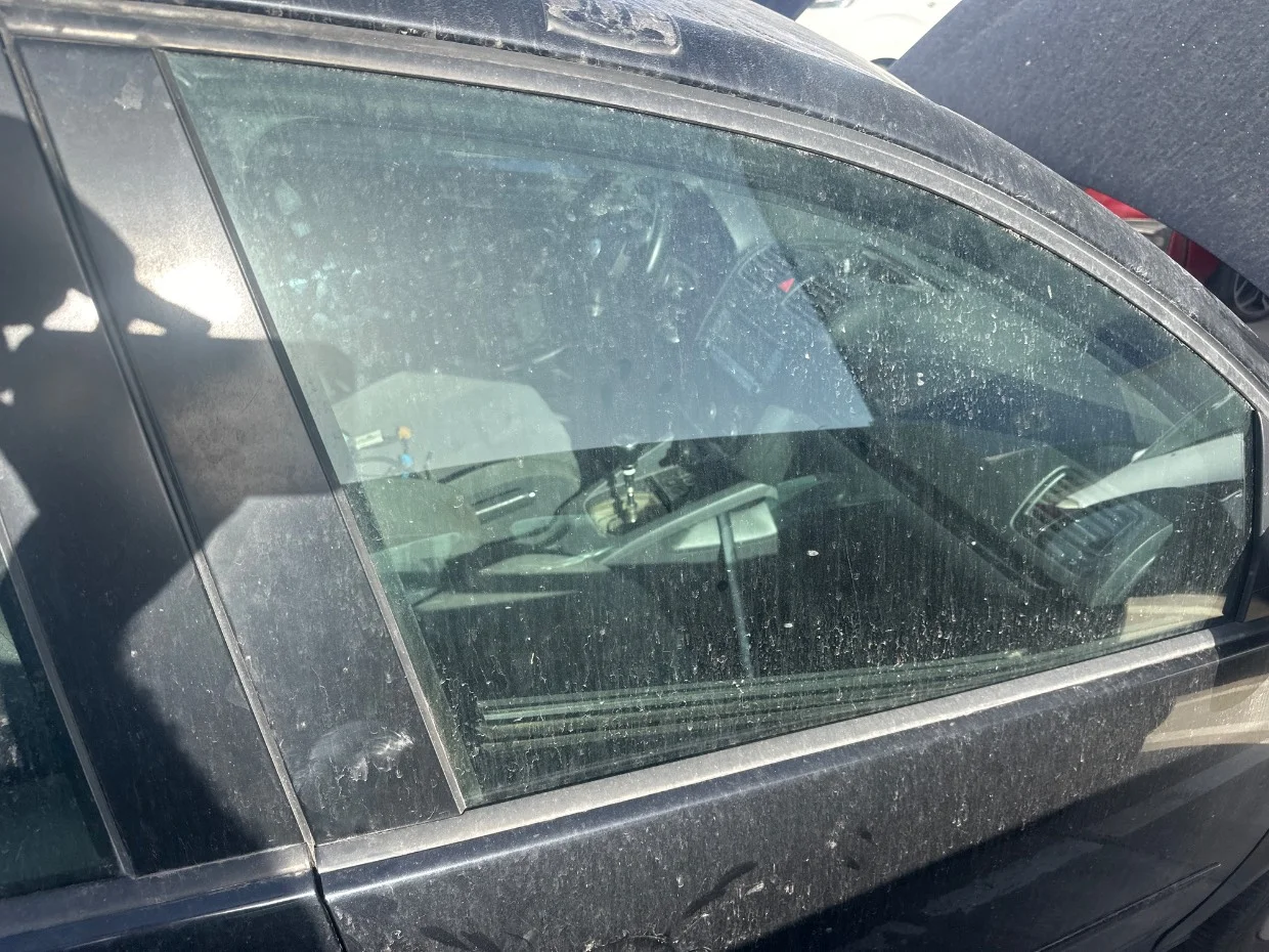 Foto de LUNA DELANTERA DERECHA VOLKSWAGEN GOLF V (1K1)(10.2003)