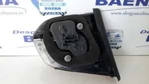 Foto de PILOTO TRASERO DERECHO SIN MARCA SIN MODELO referencia 5K0945094K foto 3