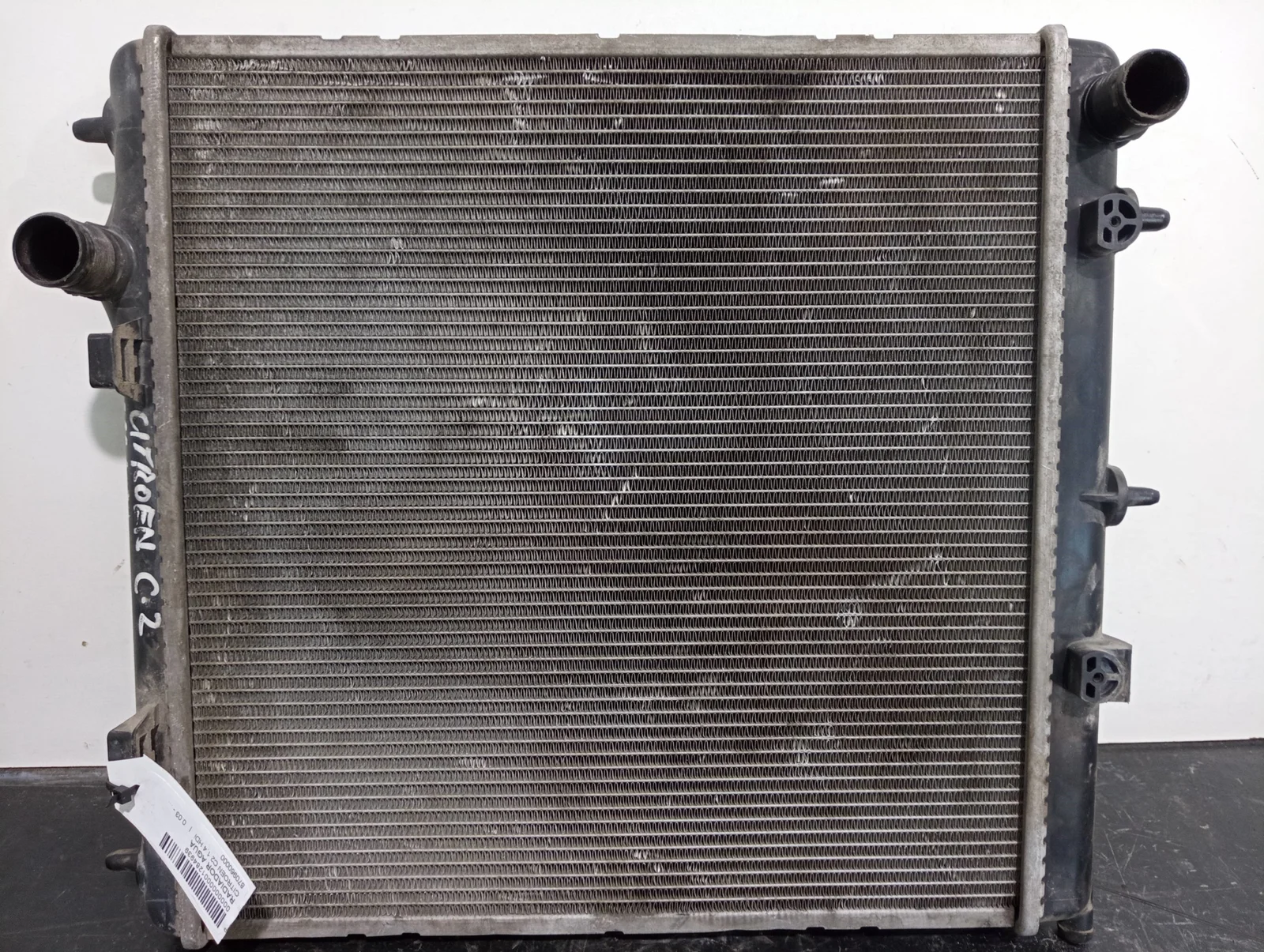 Foto de RADIADOR AGUA CITROEN C2 referencia 870960000