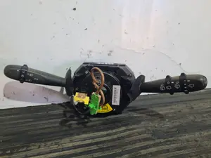 Foto de MANDO MULTIFUNCION ALFA ROMEO 147 (190) referencia 1040056348
