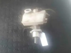 Foto de BOMBA FRENO SIN MARCA SIN MODELO foto 2