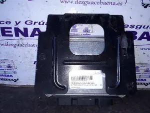 Foto de CENTRALITA MOTOR UCE CITROEN C4 BERLINA referencia 0281013332 foto 2