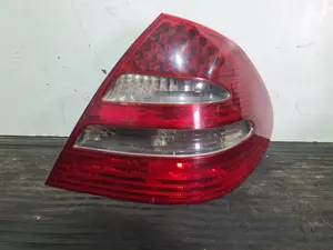 Foto de PILOTO TRASERO DERECHO MERCEDES-BENZ CLASE E (BM 211) BERLINA referencia A2118200664