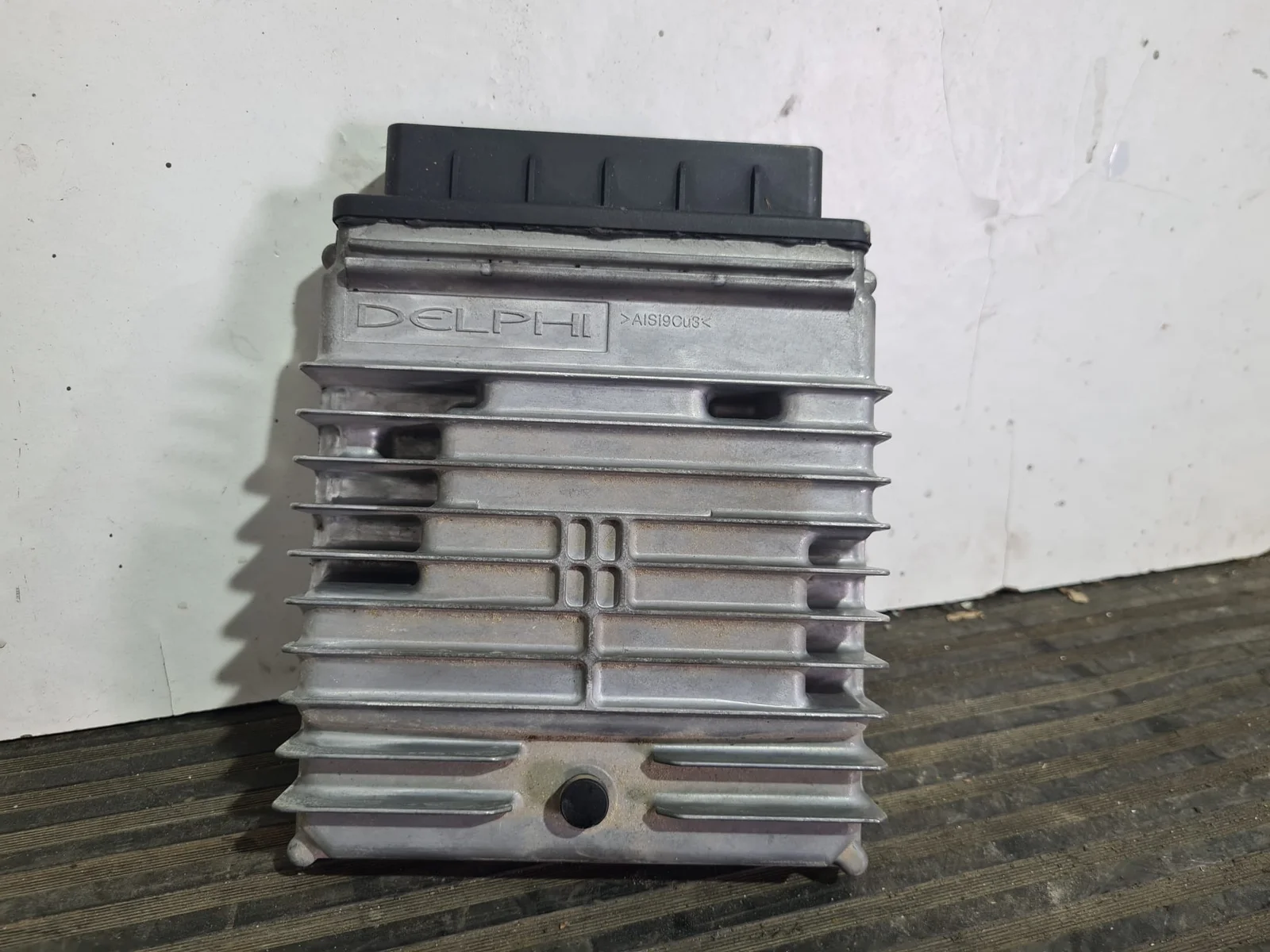Foto de CENTRALITA MOTOR UCE SSANGYONG KYRON referencia A6645408032