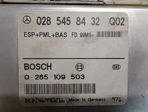 Foto de CENTRALITA MOTOR UCE MERCEDES-BENZ CLASE S (BM 220) BERLINA referencia 0285458432 foto 2