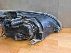 Foto de FARO IZQUIERDO FORD FOCUS BERLINA (CAP) referencia 4M5H3K060BA foto 5