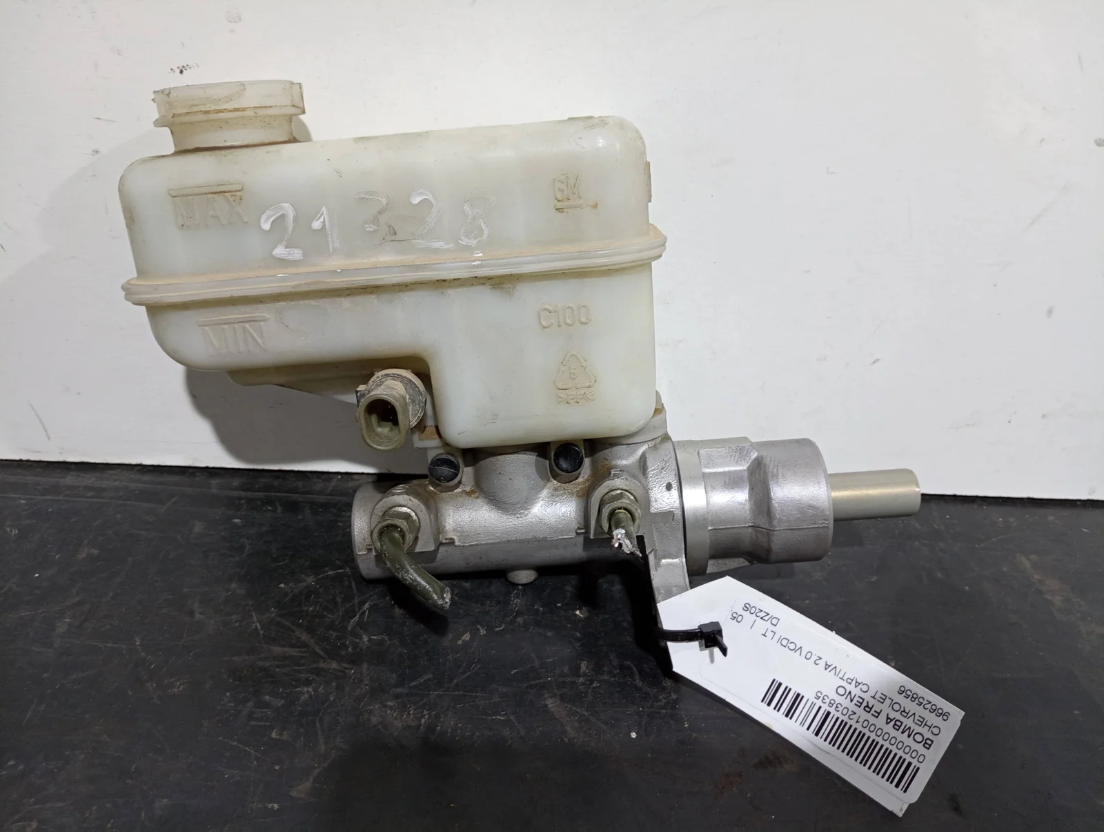 Foto de BOMBA FRENO CHEVROLET CAPTIVA referencia 96625856