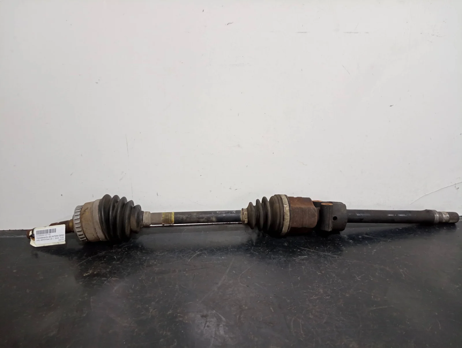 Foto de TRANSMISION DELANTERA DERECHA OPEL MERIVA