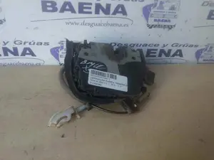 Foto de CERRADURA PUERTA TRASERA DERECHA BMW SERIE X5 (E53) referencia 51228402602