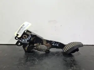 Foto de PEDAL EMBRAGUE SIN MARCA SIN MODELO referencia 9640379080 foto 3