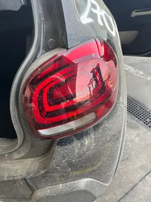 Foto de PILOTO TRASERO DERECHO CITROEN C3