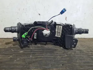 Foto de MANDO MULTIFUNCION RENAULT SCENIC II (JM) referencia 8200127728